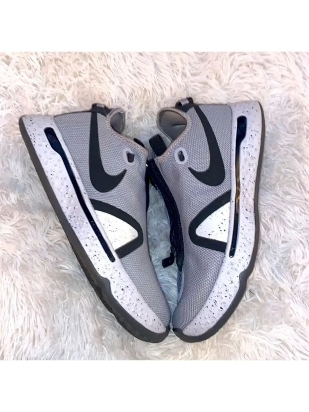 Nike PG 4 TB gray basketball shoe